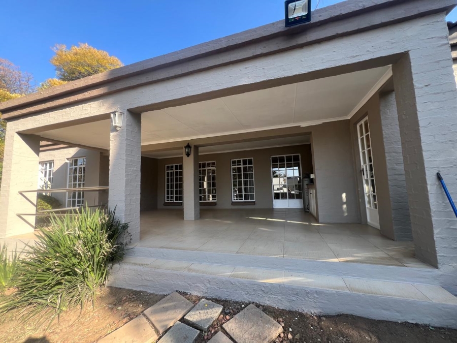To Let 3 Bedroom Property for Rent in Morningside Gauteng