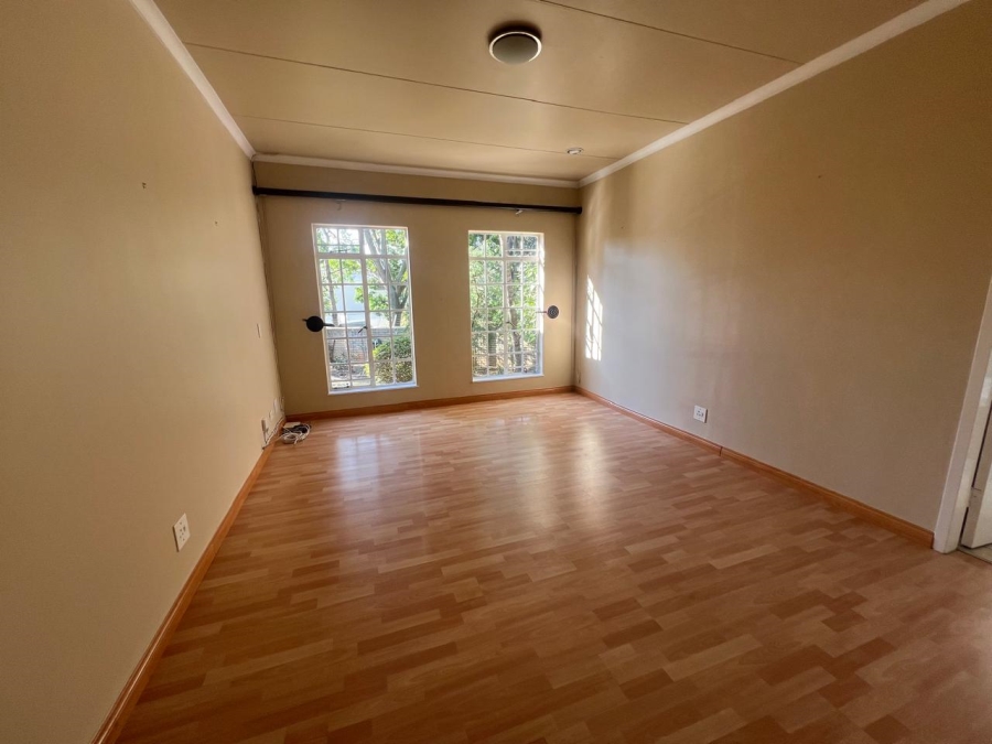 To Let 3 Bedroom Property for Rent in Morningside Gauteng