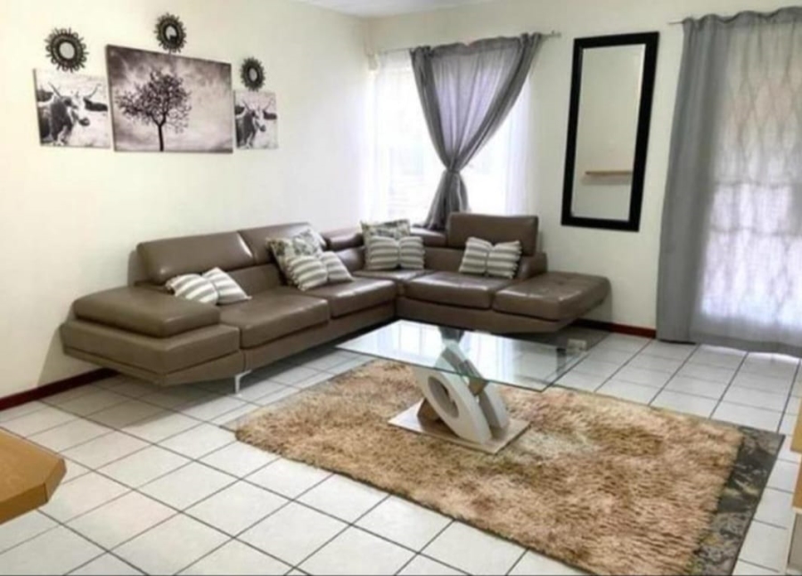 To Let 3 Bedroom Property for Rent in Vorna Valley Gauteng