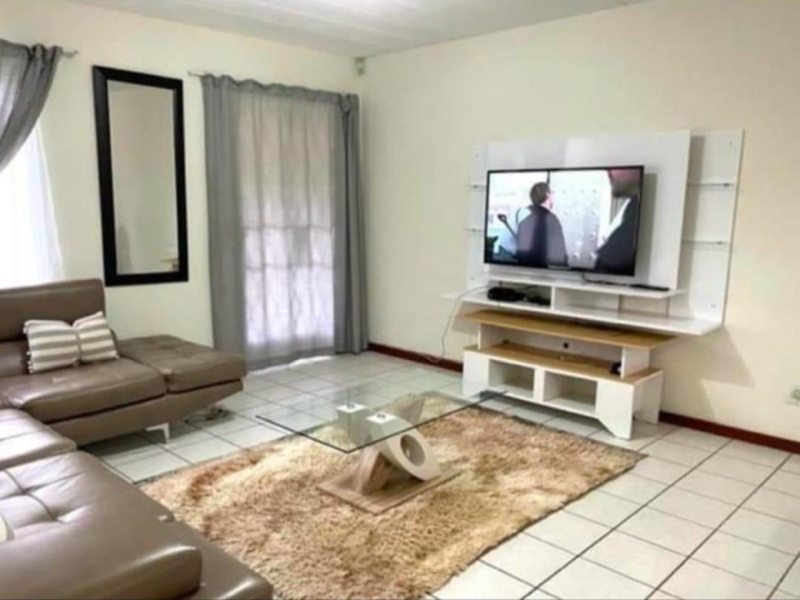 To Let 3 Bedroom Property for Rent in Vorna Valley Gauteng