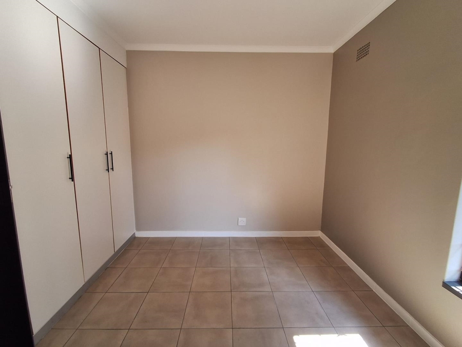 5 Bedroom Property for Sale in Three Rivers Gauteng