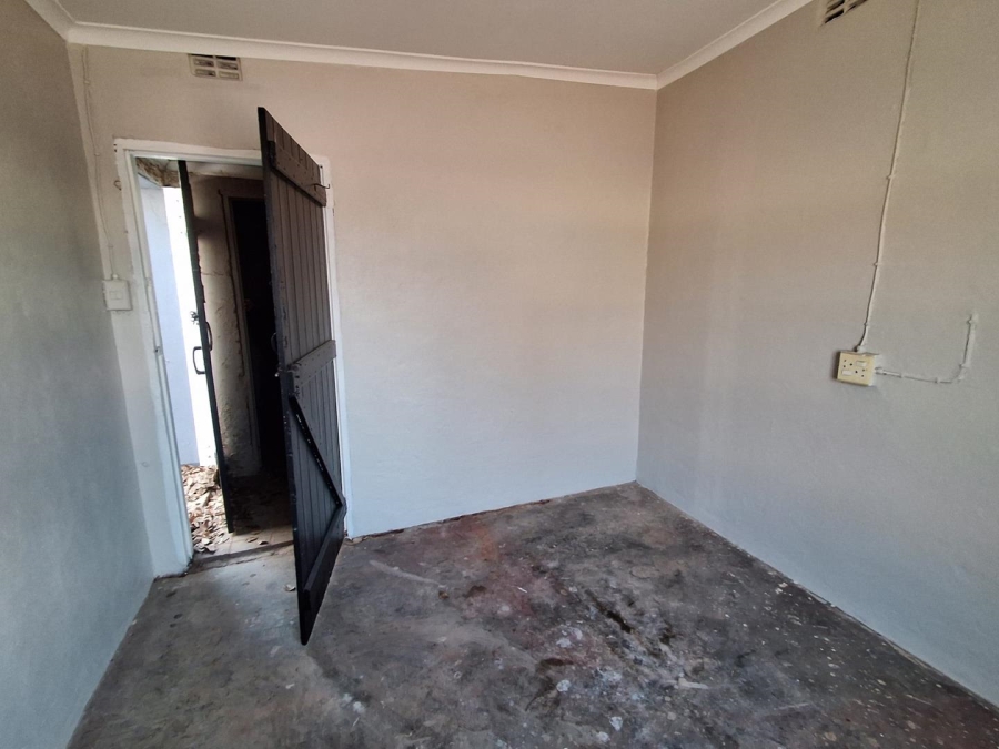5 Bedroom Property for Sale in Three Rivers Gauteng