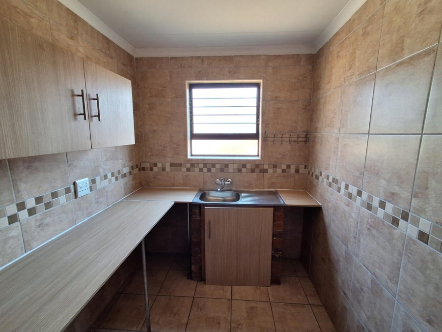 5 Bedroom Property for Sale in Three Rivers Gauteng