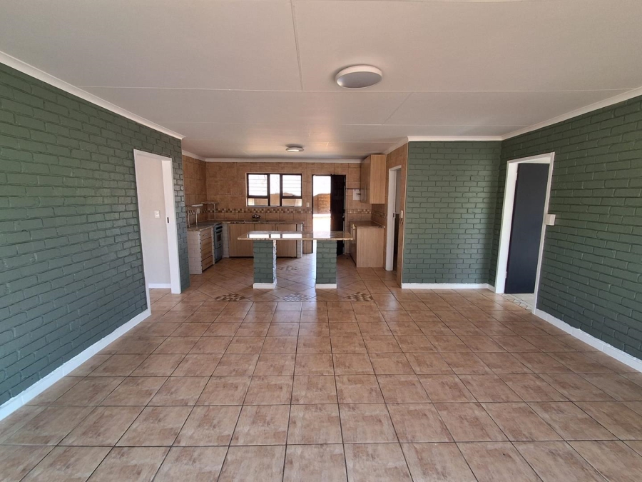 5 Bedroom Property for Sale in Three Rivers Gauteng