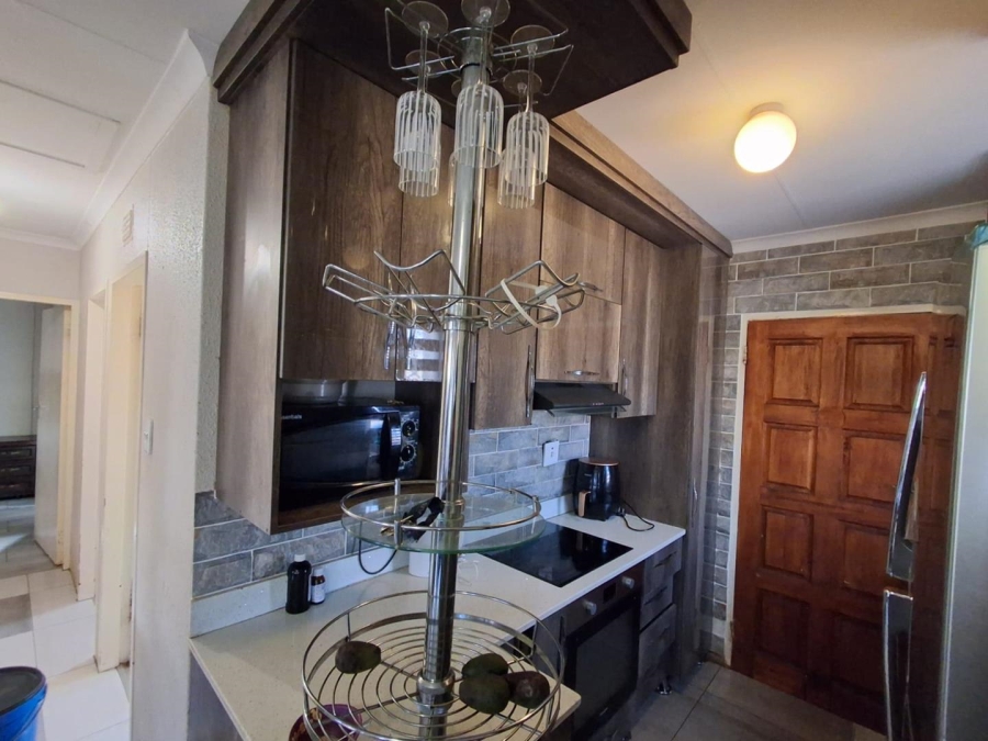 3 Bedroom Property for Sale in Mamelodi East Gauteng