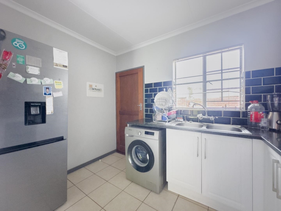 2 Bedroom Property for Sale in Equestria Gauteng