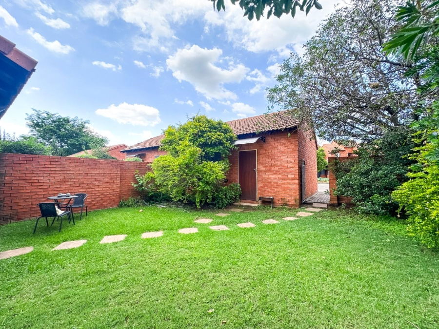 2 Bedroom Property for Sale in Equestria Gauteng