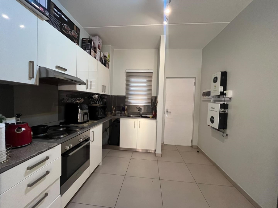 To Let 3 Bedroom Property for Rent in North Riding Gauteng