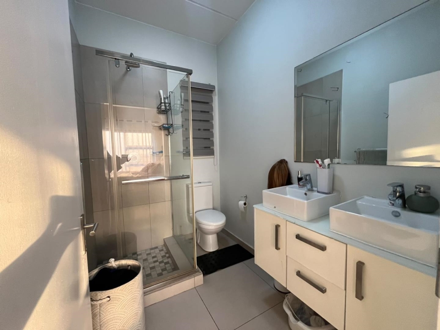 To Let 3 Bedroom Property for Rent in North Riding Gauteng
