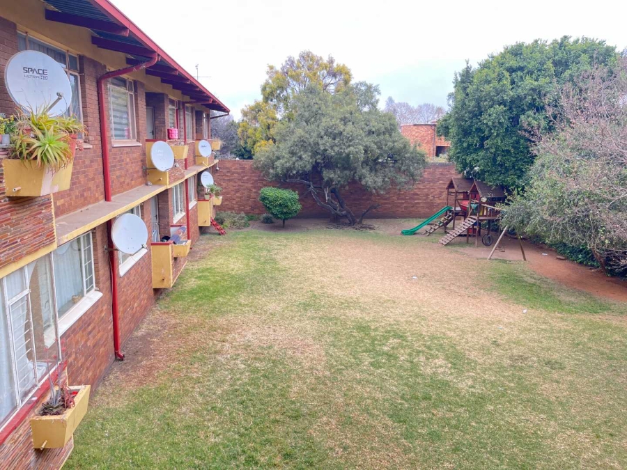 2 Bedroom Property for Sale in Florida Gauteng