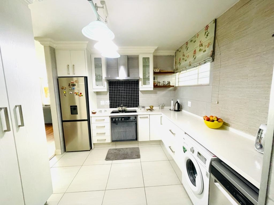 To Let 3 Bedroom Property for Rent in Sunset Acres Gauteng
