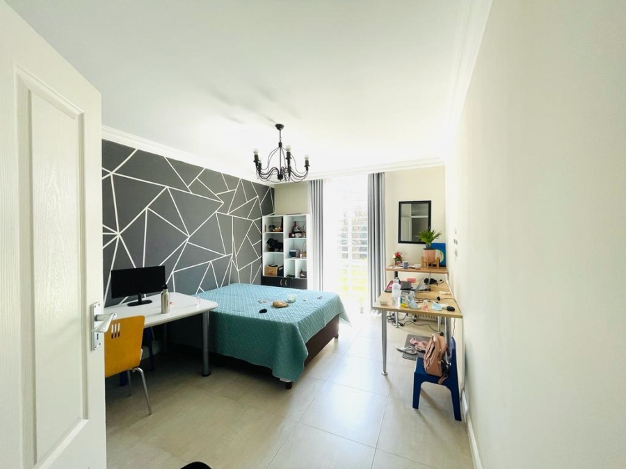 To Let 3 Bedroom Property for Rent in Sunset Acres Gauteng