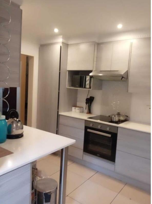To Let 3 Bedroom Property for Rent in Lyndhurst Gauteng