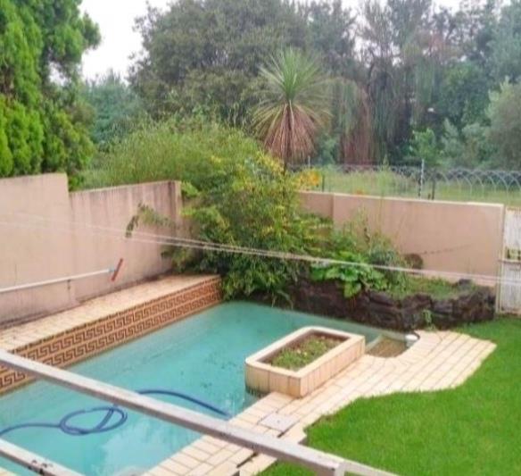 To Let 3 Bedroom Property for Rent in Lyndhurst Gauteng