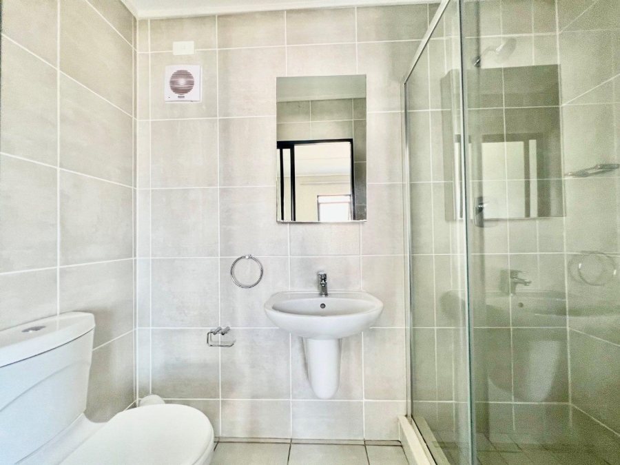 To Let 2 Bedroom Property for Rent in Linbro Park Gauteng