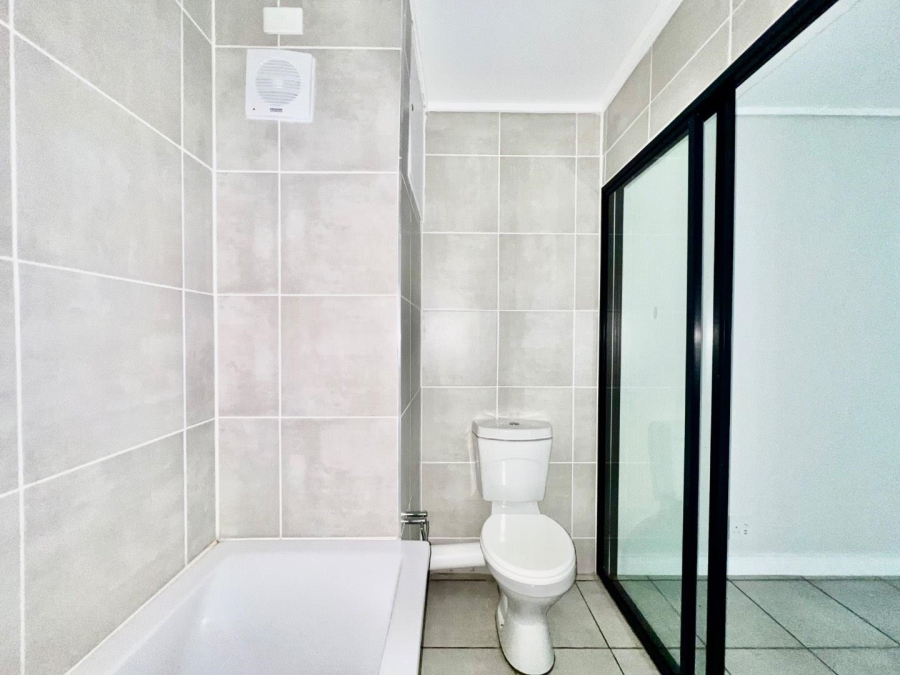 To Let 2 Bedroom Property for Rent in Linbro Park Gauteng