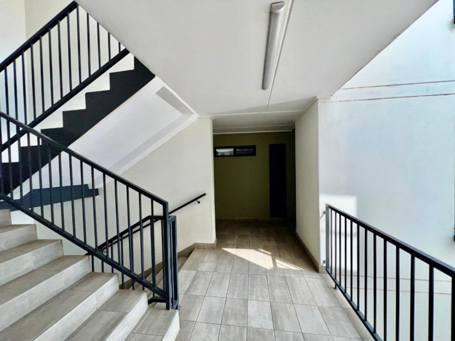 To Let 2 Bedroom Property for Rent in Linbro Park Gauteng