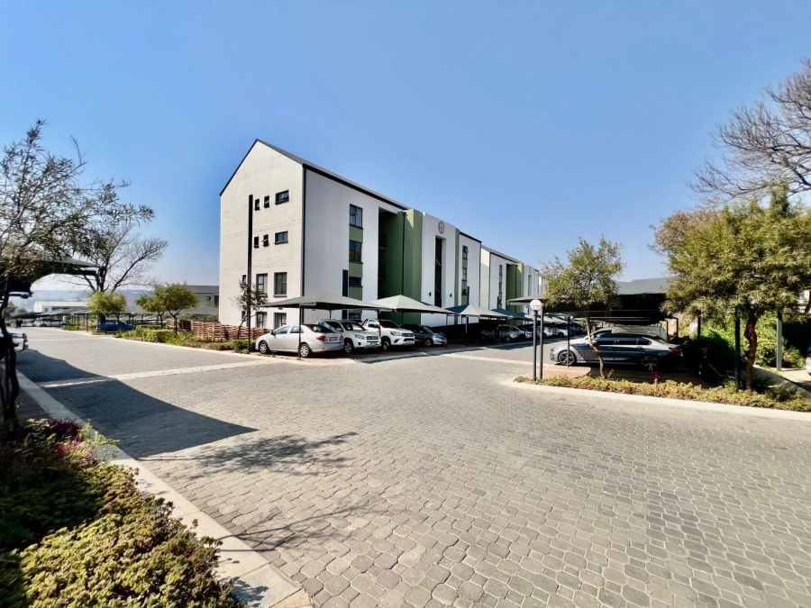 To Let 2 Bedroom Property for Rent in Linbro Park Gauteng