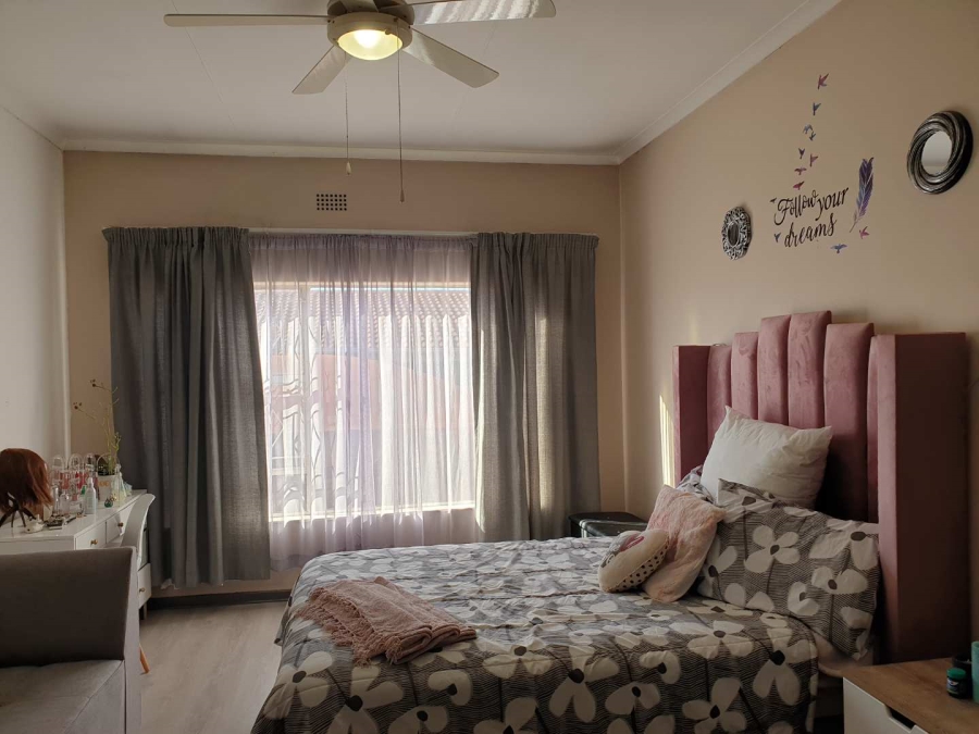 3 Bedroom Property for Sale in Randhart Gauteng