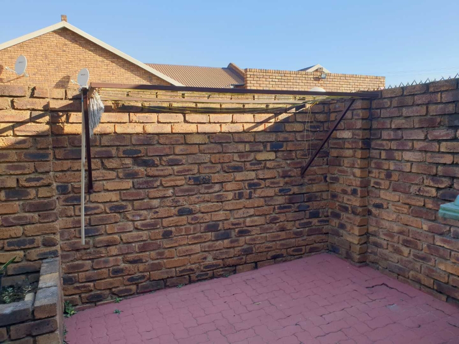 3 Bedroom Property for Sale in Randhart Gauteng