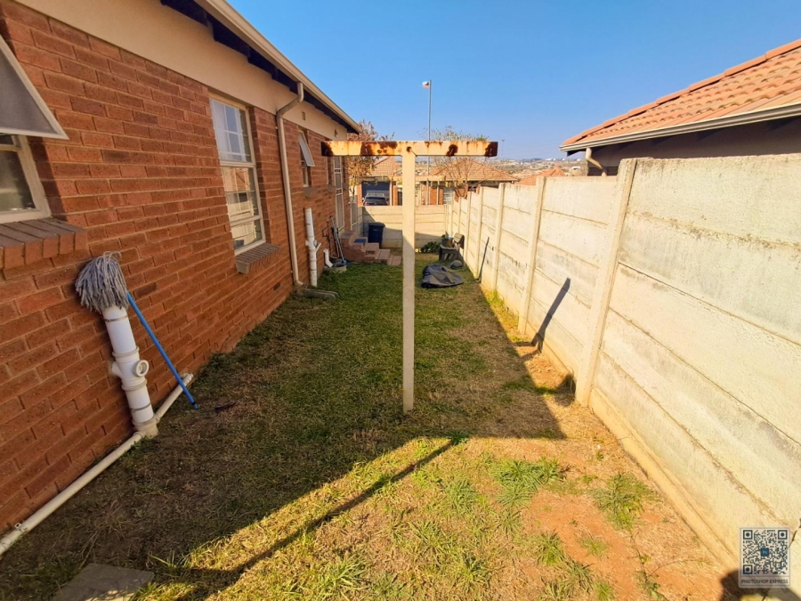 3 Bedroom Property for Sale in Thatch Hill Estate Gauteng