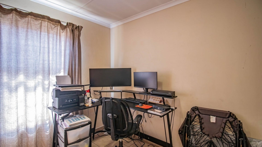 3 Bedroom Property for Sale in Thatch Hill Estate Gauteng