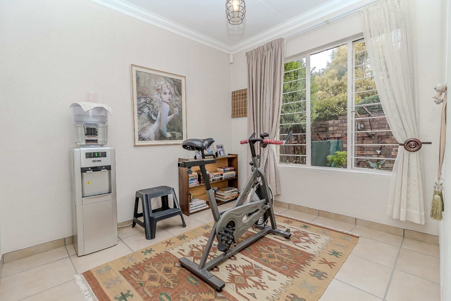 4 Bedroom Property for Sale in Weltevreden Park Gauteng