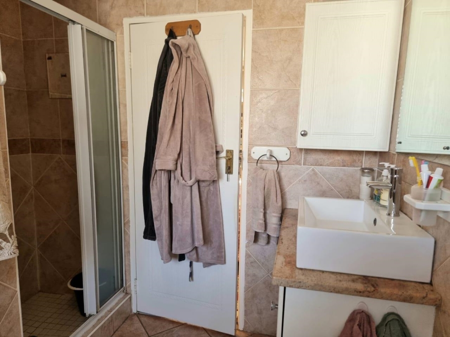 To Let 2 Bedroom Property for Rent in Moreleta Park Gauteng