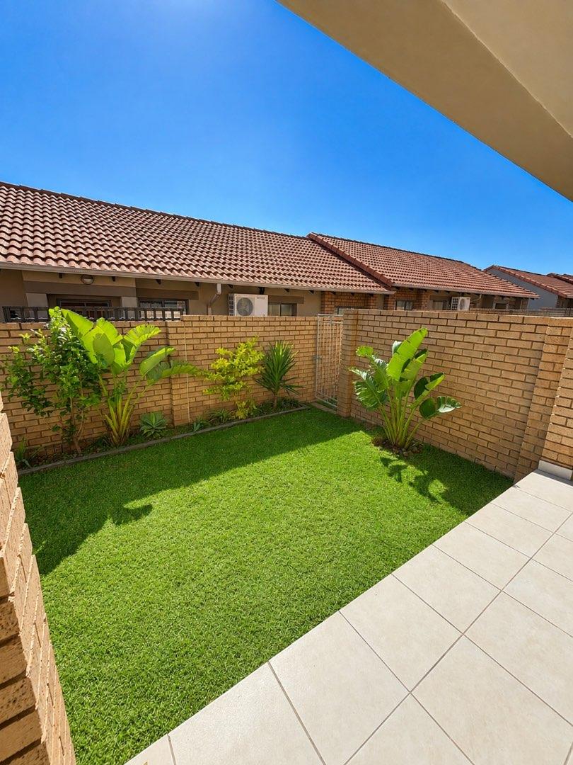2 Bedroom Property for Sale in Mooikloof Ridge Gauteng
