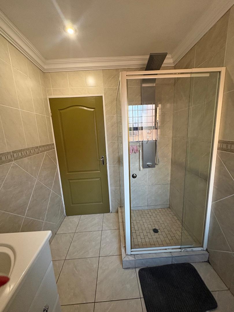3 Bedroom Property for Sale in Dunnottar Gauteng