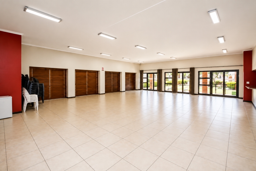 To Let 2 Bedroom Property for Rent in Modderfontein Gauteng