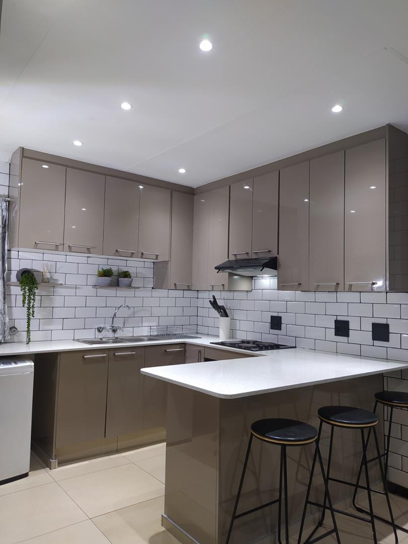 3 Bedroom Property for Sale in Noordwyk Gauteng