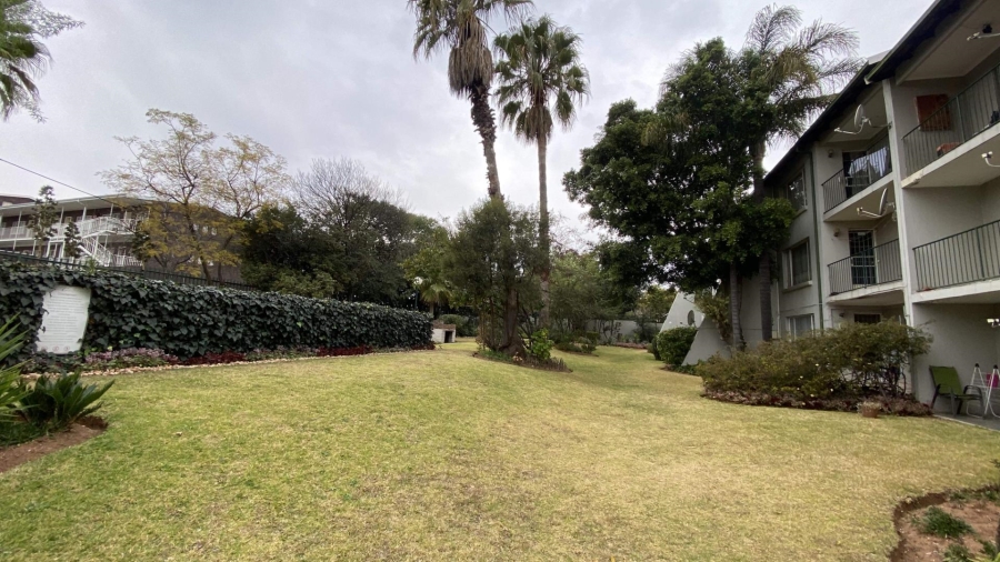 To Let 2 Bedroom Property for Rent in Kensington B Gauteng