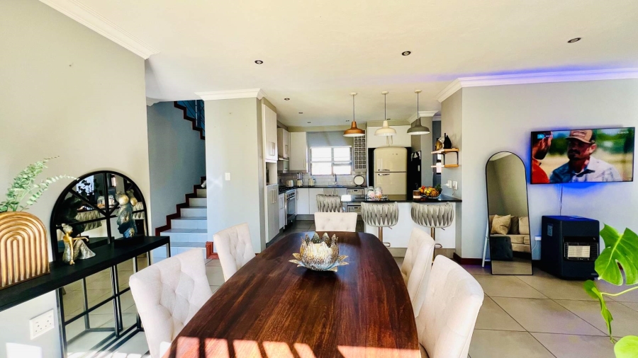 3 Bedroom Property for Sale in Midstream Meadows Gauteng