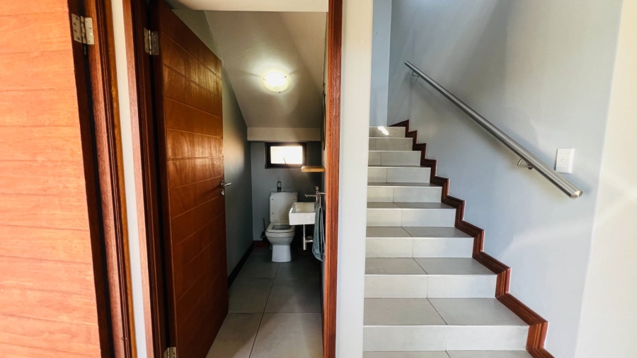 3 Bedroom Property for Sale in Midstream Meadows Gauteng