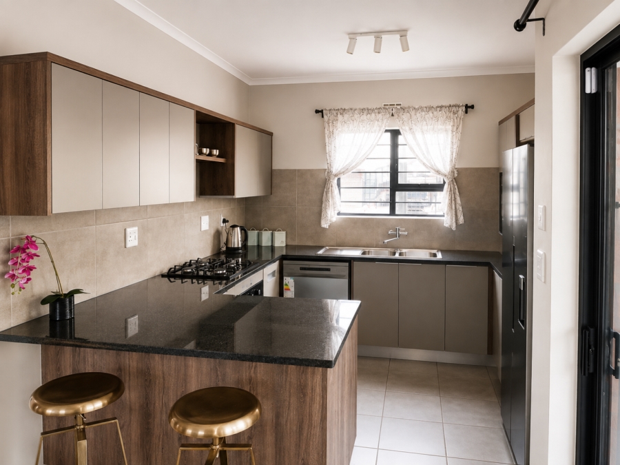 2 Bedroom Property for Sale in Protea Glen Gauteng