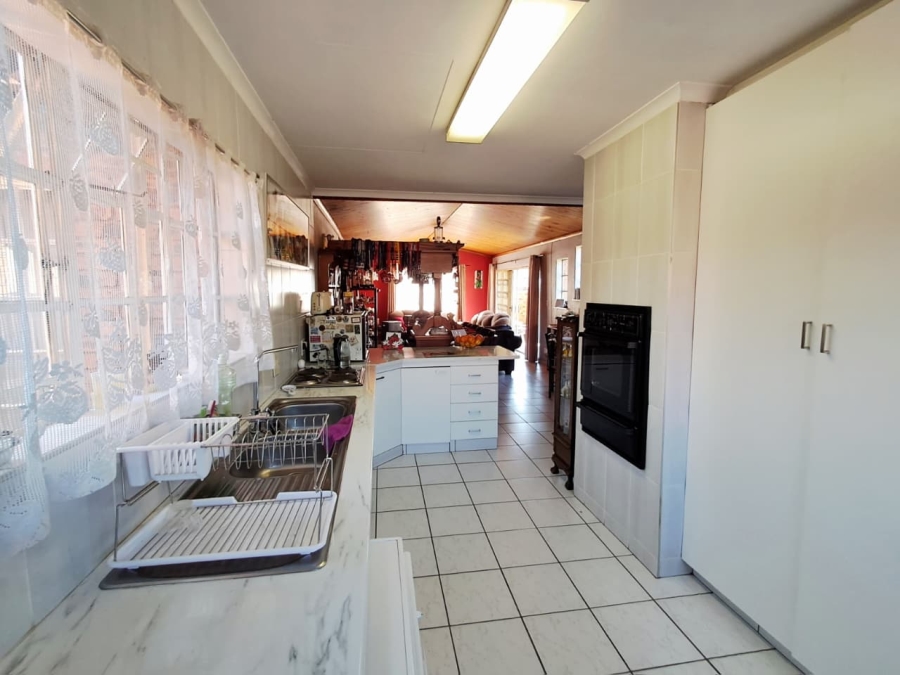 3 Bedroom Property for Sale in Randhart Gauteng