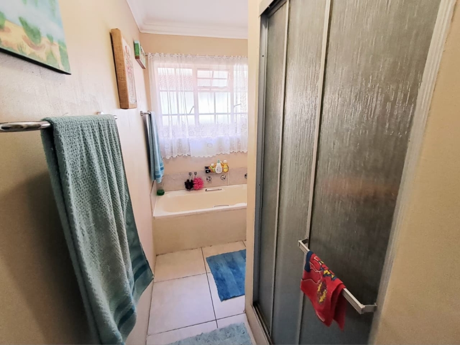 3 Bedroom Property for Sale in Randhart Gauteng