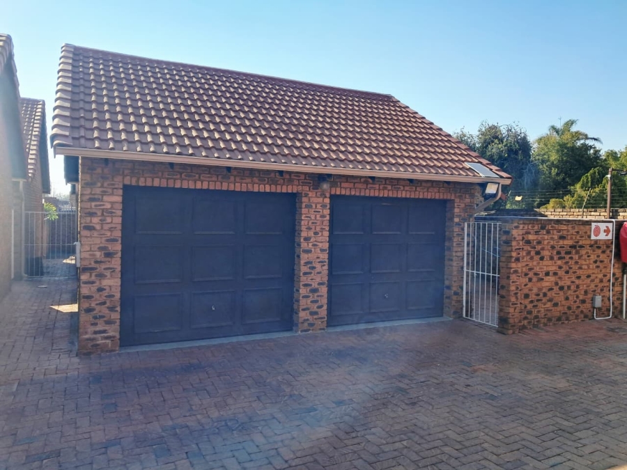 3 Bedroom Property for Sale in Randhart Gauteng