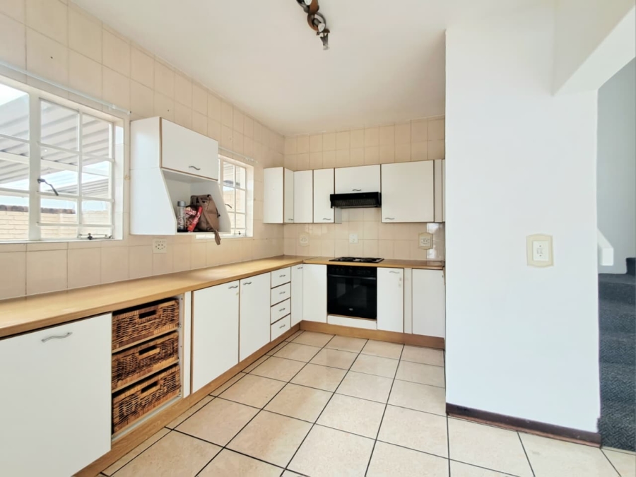 3 Bedroom Property for Sale in New Redruth Gauteng