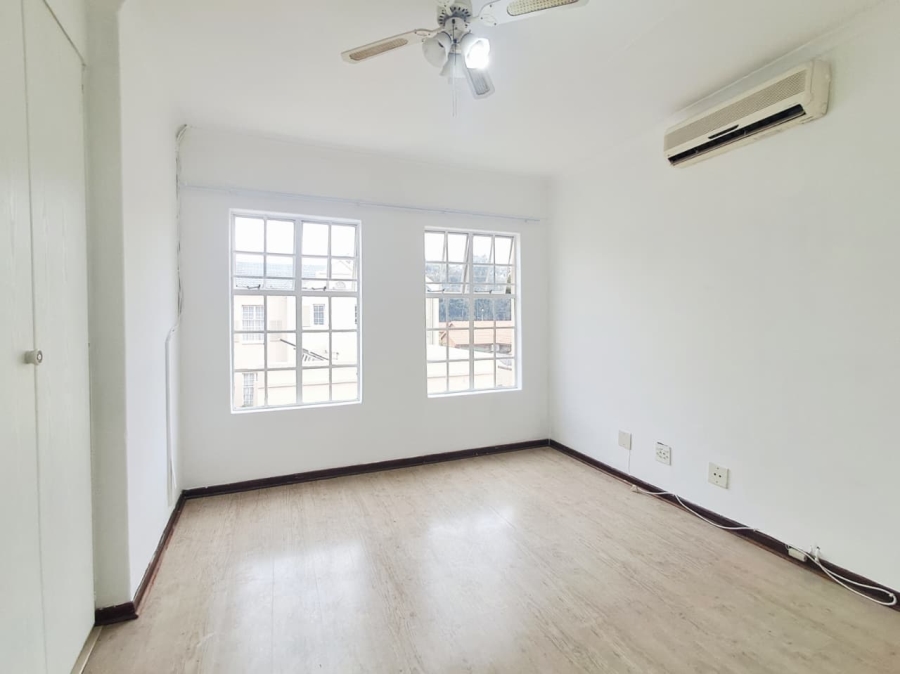 3 Bedroom Property for Sale in New Redruth Gauteng