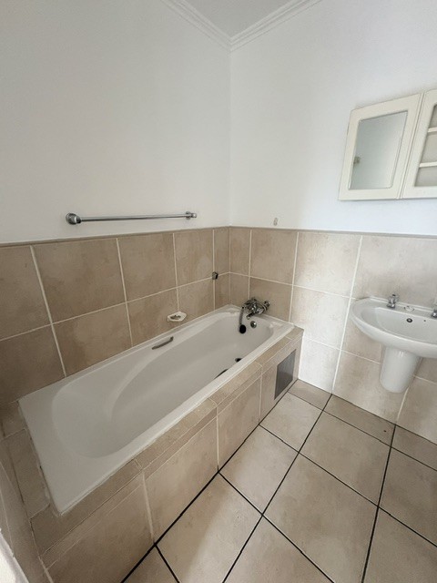 To Let 1 Bedroom Property for Rent in Rivonia Gauteng