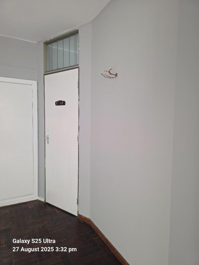 To Let 1 Bedroom Property for Rent in Rosebank Gauteng