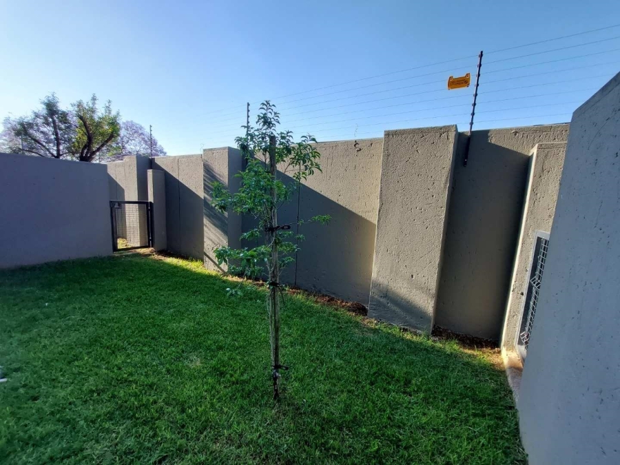2 Bedroom Property for Sale in Craigavon Gauteng