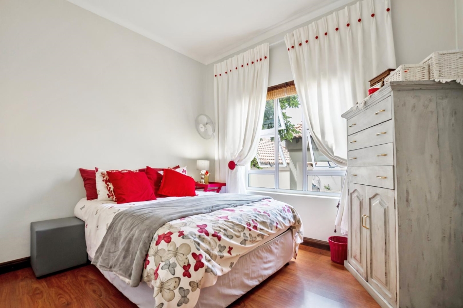 2 Bedroom Property for Sale in Lonehill Gauteng