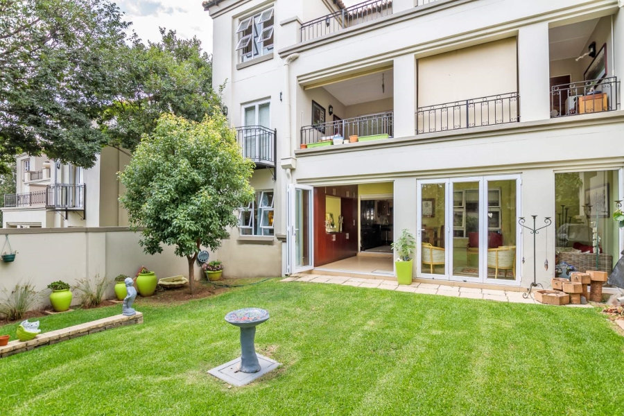 2 Bedroom Property for Sale in Lonehill Gauteng