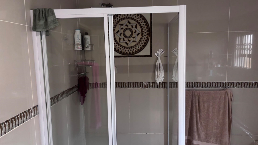 4 Bedroom Property for Sale in Ga-Rankuwa Gauteng