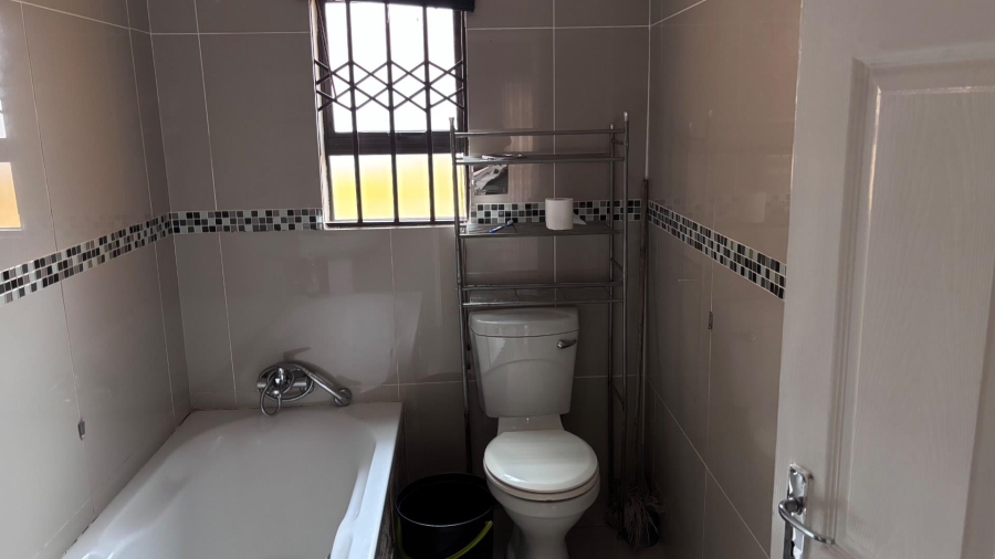4 Bedroom Property for Sale in Ga-Rankuwa Gauteng