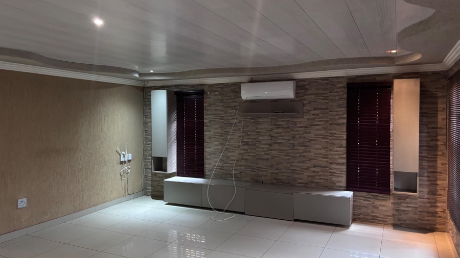4 Bedroom Property for Sale in Ga-Rankuwa Gauteng