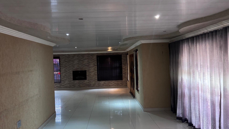4 Bedroom Property for Sale in Ga-Rankuwa Gauteng